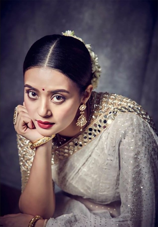 Surveen Chawla, Surveen Chawla photos, Surveen Chawla instagram. Surveen Chawla photos, Surveen Chawla, indian express, indian express news