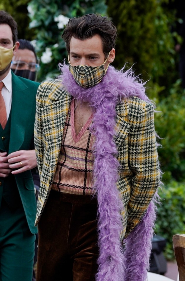 grammys awards, grammys awards 2021, grammys awards red carpet, grammy awards red carpet 2021, grammy awards fashion, grammy awards fashion 2021, grammy awards red carpet fashion, grammy awards 2021 red carpet fashion, grammys 2021 fashion, grammys 2021 awards fashion, grammy awards men's fashion, grammy awards fashion pics