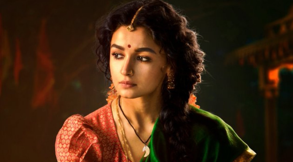  RRR  Alia  Bhatt  is a strong willed  Sita in first look 