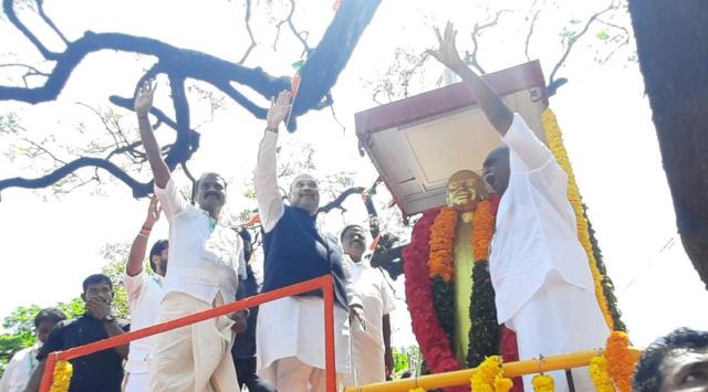 Launching his party’s campaign alongside Radhakrishnan and other top BJP leaders, Shah said that he had visited 11 houses in the coastal town of Suchindram to spread Prime Minister Narendra Modi’s message. (Twitter: @BJP4TamilNadu)
