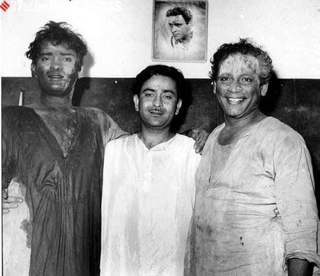 ctor Raj Kapoor and Shammi Kapoor celebrating holi at RK Studio. Express archive photo