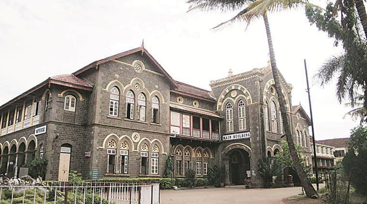 phd in fergusson college