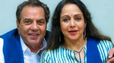 Hema Malini Ki Xnxx - Hema Malini on how her father tried to push Dharmendra away: 'He didn't  want us to spend time together' | Entertainment News,The Indian Express