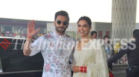 Kurta-pyjama, kurta-pyjama style, indianexpress.com indianexpress, holi season, holi festival style, men style for holi, how to dress up for holi, holi fashion, holi festival fashion, menswear fashion, menswear,