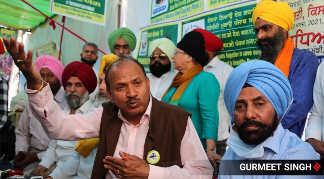 Retired IAS officer S R Ladhar and other retired bureaucrats announce the upcoming ‘Kirti Kisan' Mahapanchayat in Ludhiana on March 28. Gurmeet Singh