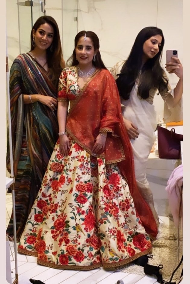 mira rajput at a wedding