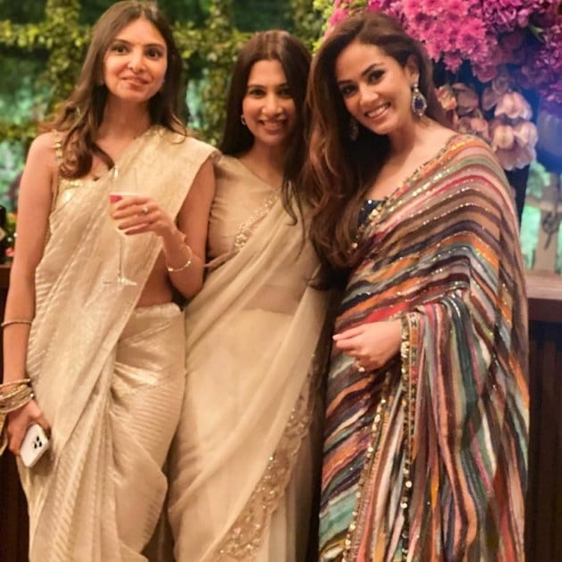 mira rajput at a wedding