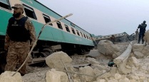 2 trains collide in Pakistan; 30 killed, 50 injured