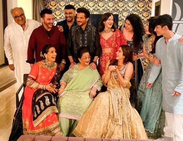 shanaya kapoor family