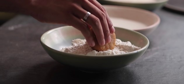 Aloo tikki makhani sizzler, sanjyot keer recipes, easy food recipes, easy sizzler recipe, indianexpress.com, indianexpress