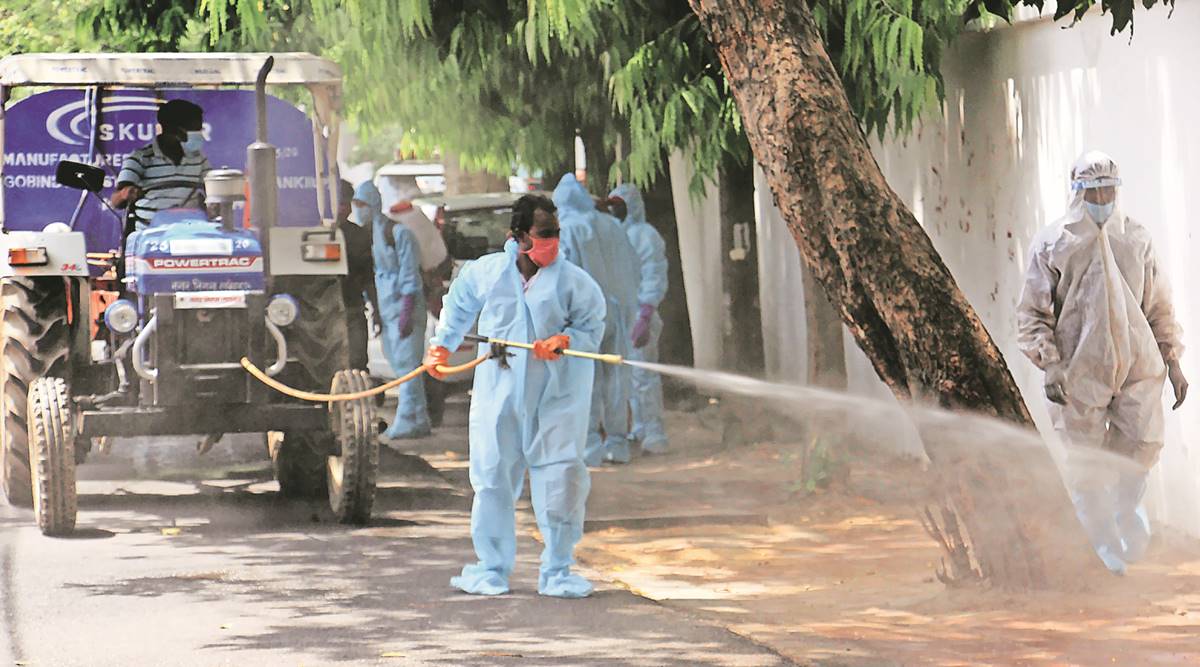 crematoriums and burial grounds, lucknow, lucknow covid-19 cases, lucknow coronavirus cases, lucknow covid-19 deaths, india news, indian express