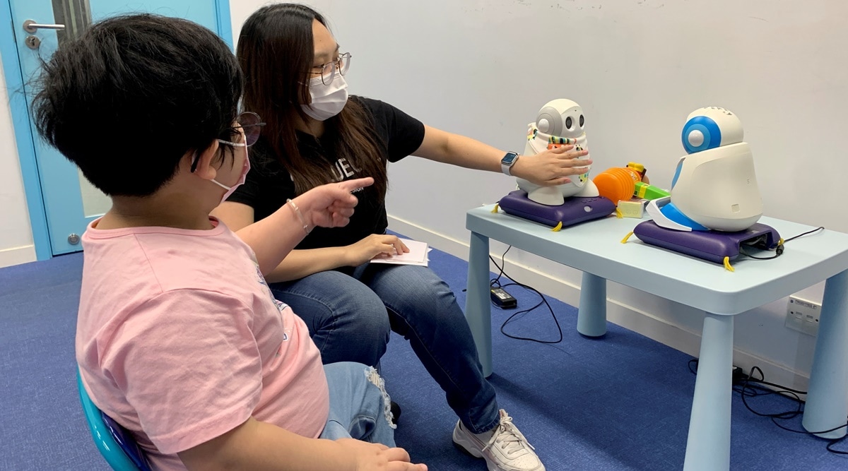 This happy robot helps kids with autism