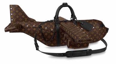 Hensigt jordnødder begynde Louis Vuitton's latest: An airplane-shaped bag that is worth lakhs |  Lifestyle News,The Indian Express