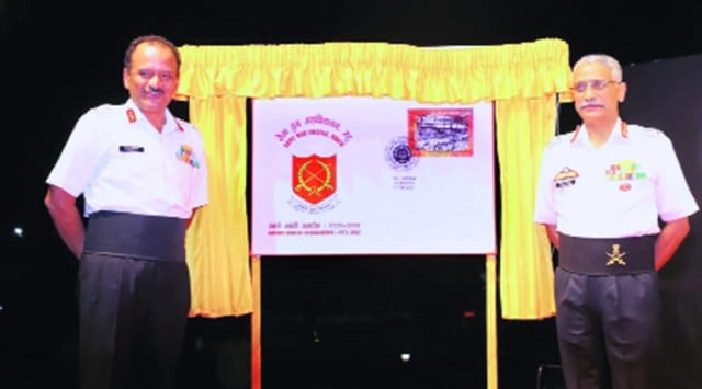 Chief of Army Staff Gen MM Naravane (right) in the new Dress 6 (b) at the Army War College in Mhow, Thursday. (ADGPI)