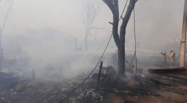 Delhi: Over 100 shanties gutted in Jamia Nagar, no casualties reported ...