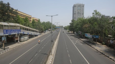 Delhi remained deserted on Sunday owing to the weekend lockdown. (Express Photo: Amit Mehra)