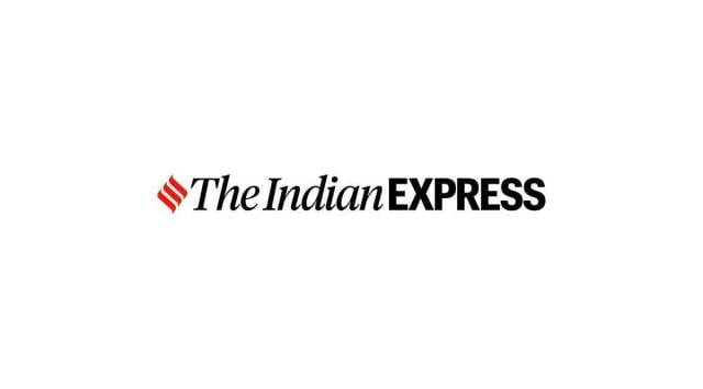 Dhule stone pelting, Maharashtra stone pelting, Maharashtra news, Dhule mob escapes, Maharashtra Police, Indian express