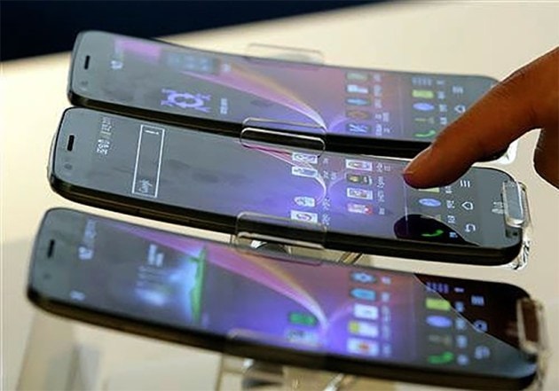 LG G Flex, LG G5, LG G5 launch, LG iconic phones, LG phones, LG