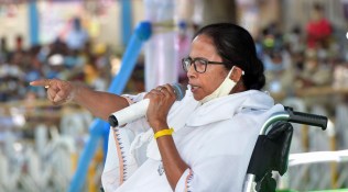 Mamata Banerjee, Mann ki Baat, Narendra Modi, Mamata Banerjee, COVID-19, covid-19 india, india news, indian express