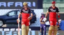 Glenn Maxwell, ipl 2022, Glenn Maxwell ipl 2022, RCB captain Faf du Plessis, sports news, indian express