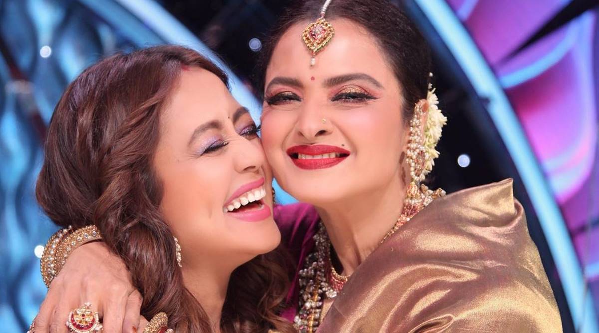Neha Kakkar Hiroin X Video - Rekha gives 'shaadi ka shagun' to Neha Kakkar, singer calls her 'beauty  queen' | Television News, The Indian Express