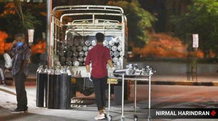 Police said the oxygen cylinders were to reach Jaipur Golden Hospital in Rohini this morning but the truck wasn't able to cross the Singhu border (Representational Photo)