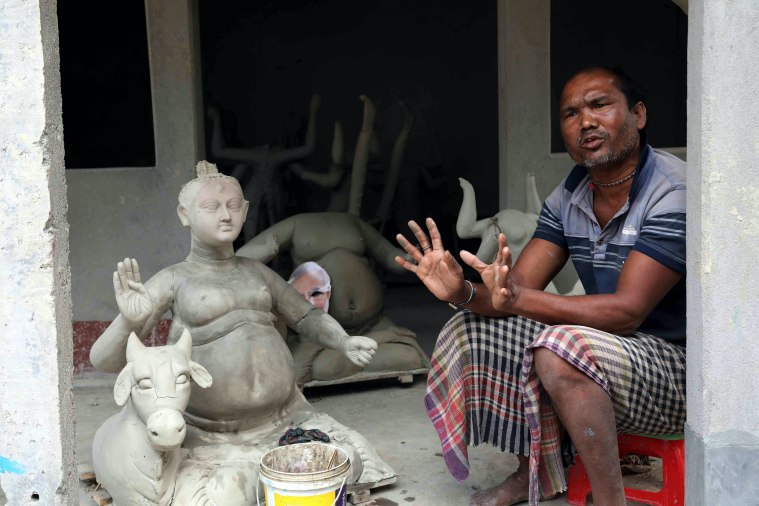 Wooed with statues, Rajbanshis say want jobs, not tall promises