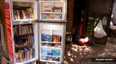 patuli street library, free street library, kolkata couple turns fridge into library, fridge library kolkata, kolkata street library, kolkata news, viral news, indian express