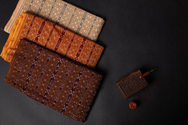 ikat print, what is ikat print, ikat print fashion, ikat print designs, ikat print collection, where is ikat print from