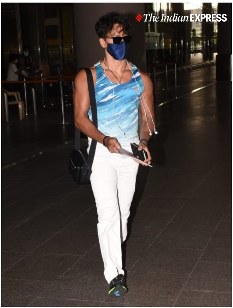 Alia Bhatt, Ranbir Kapoor Travel In Perfect Matching Summer Whites As  They're Reportedly Off To Maldives Post Their COVID-19 Recovery