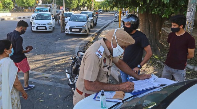 Strict Sunday lockdown in Mohali: Markets closed, no traffic on roads