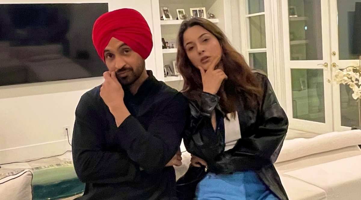 Diljit Dosanjh and Shehnaaz Gill Wrap Up the Shoot of Honsla Rakh, See Pics  - News18