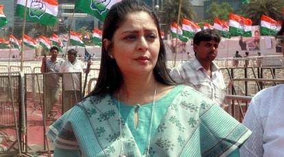 Nagma tests positive for COVID-19 after receiving first jab of vaccine |  Bollywood News - The Indian Express