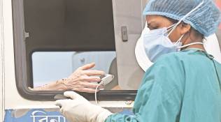 covid-19 negative test report, west bengal negative test report, west bengal coronavirus cases, west bengal covid-19 cases, west bengal news, indian express