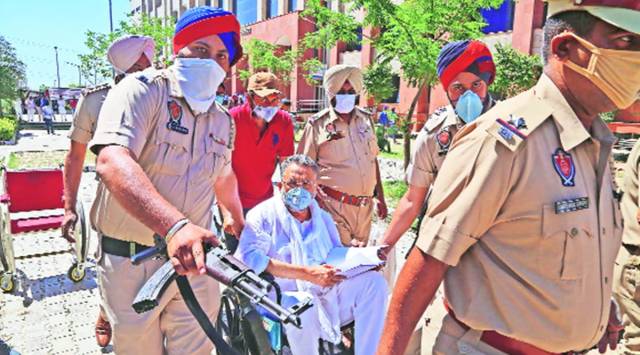 Take Mukhtar’s custody by April 8, Punjab tells UP