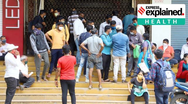 A crowd at Chemists Association of Pune District for the remdesivir injection. (Express Photo: Pavan Khengre)