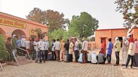 Uttar Pradesh, COVID-19, Uttar Pradesh coronavirus cases, Varanasi covid protocols, Sonbhadra Covid protocols, UP covid-19 cases, UP news, india news, indian express