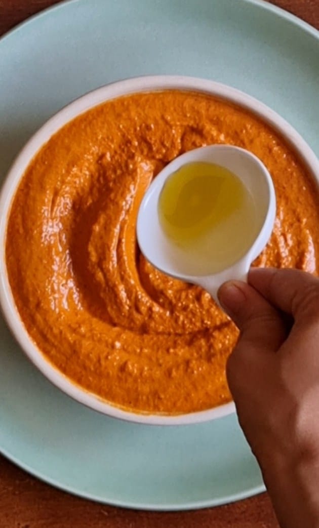 Mahummara, what is Mahummara, recipe for Mahummara, easy Mahummara recipe, lebanese food recipe, easy lebanese dips, easy syrian food