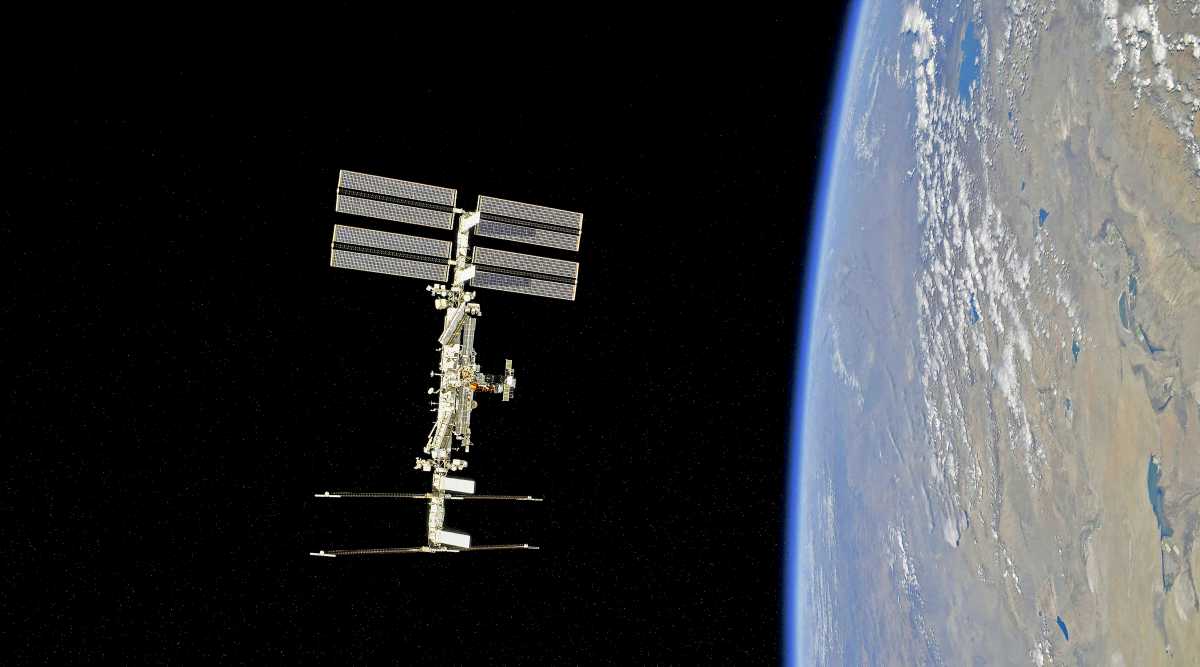 Space, Space Station, Discovery Channel, International Space Station, Who wants to be an astronaut, astronauts show,