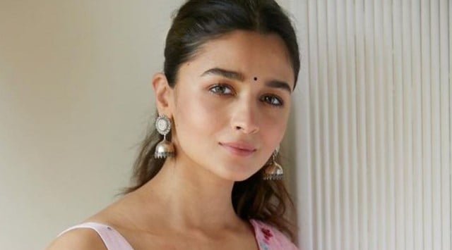 Alia Bhatt Keeps It Bright In Printed Maxi Dress See Pics Fashion