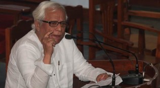 Bengal: Covid positive, ex-CM Buddhadeb hospitalised
