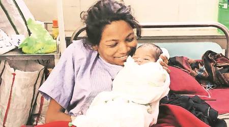 Antar Davar with her child