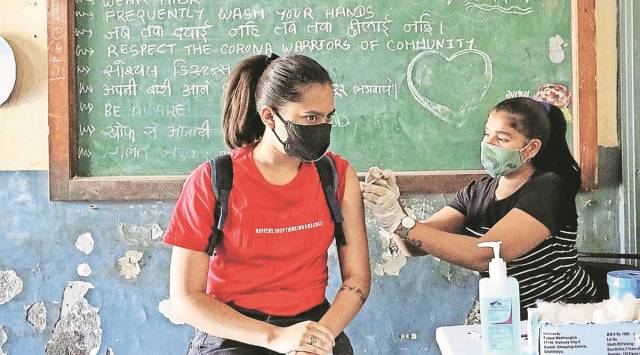 ahmedabad, Covid-19 vaccine, healthcare, ahmedabad coronavirus cases, ahmedabad covid-19 cases, ahmedabad vaccine, ahmedabad vaccination, india news, indian express