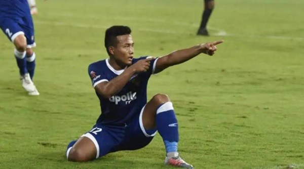 Jeje Lalpekhlua striker