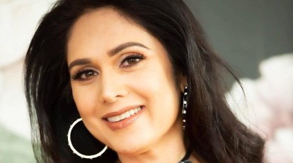 414px x 230px - Meenakshi Seshadri addresses rumours that she was about to marry Rajkumar  Santoshi: 'We decided that we will put everything behind us' | Bollywood  News - The Indian Express