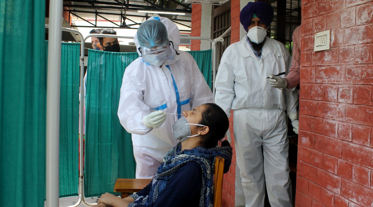 Coronavirus Punjab Updates: Daily new cases of coronavirus in Punjab continue to remain below 5,000 with 4,124 new cases of COVID-19.