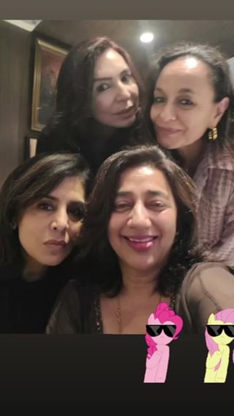 Nitu Sing Sex - Ranbir Kapoor and Alia Bhatt's moms Neetu Kapoor and Soni Razdan party  together, see pics | Bollywood News - The Indian Express