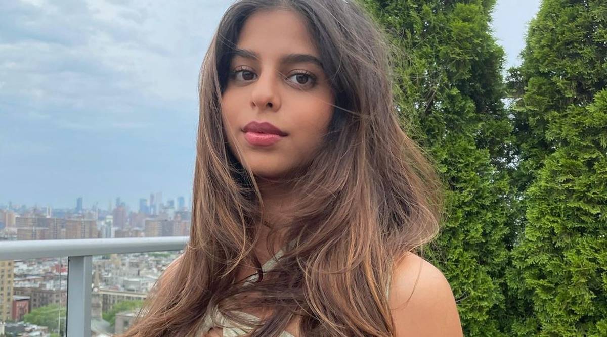 Suhana Khan Larg Boob Fuck - Shah Rukh Khan's daughter Suhana's 21st birthday party: Star kid dances and  poses with her squad, see photos and videos | Bollywood News - The Indian  Express