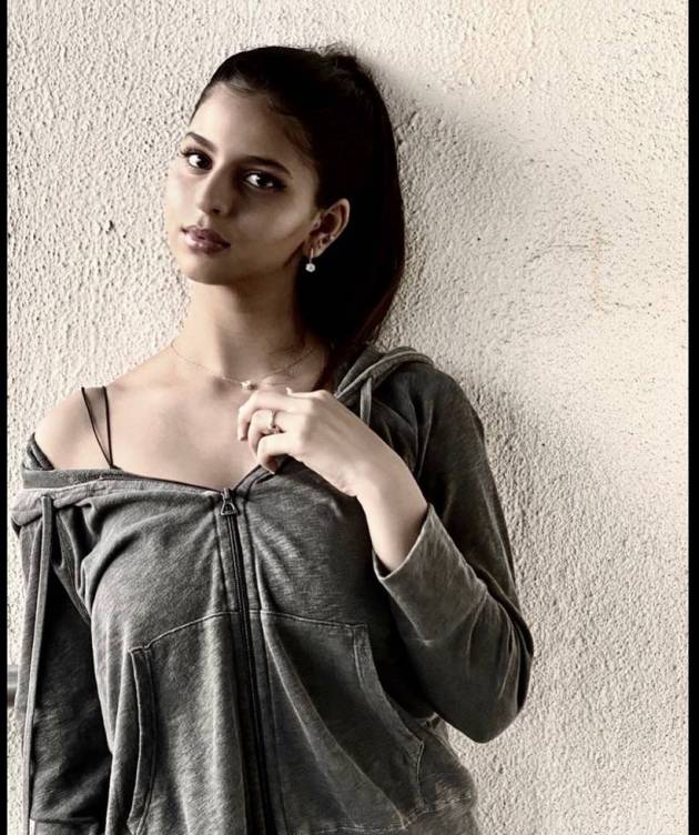 14 gorgeous pictures of birthday girl Suhana Khan | Entertainment