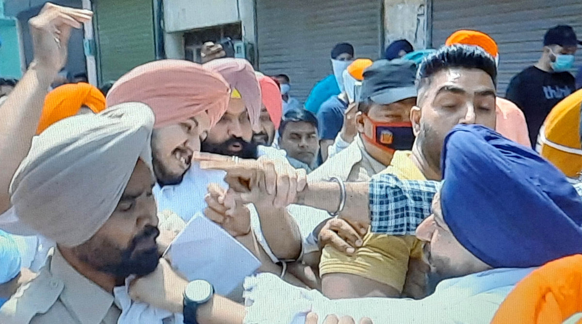LIP MLA, SAD leader clash in Ludhiana, booked for violating Covid  regulations | Cities News,The Indian Express